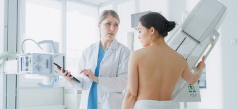 Woj. małopolskie: bezpłatne badanie mammograficzne - harmonogram na czerwiec