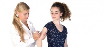Woj. małopolskie: bezpłatne szczepienia przeciw HPV dla dziewczynek